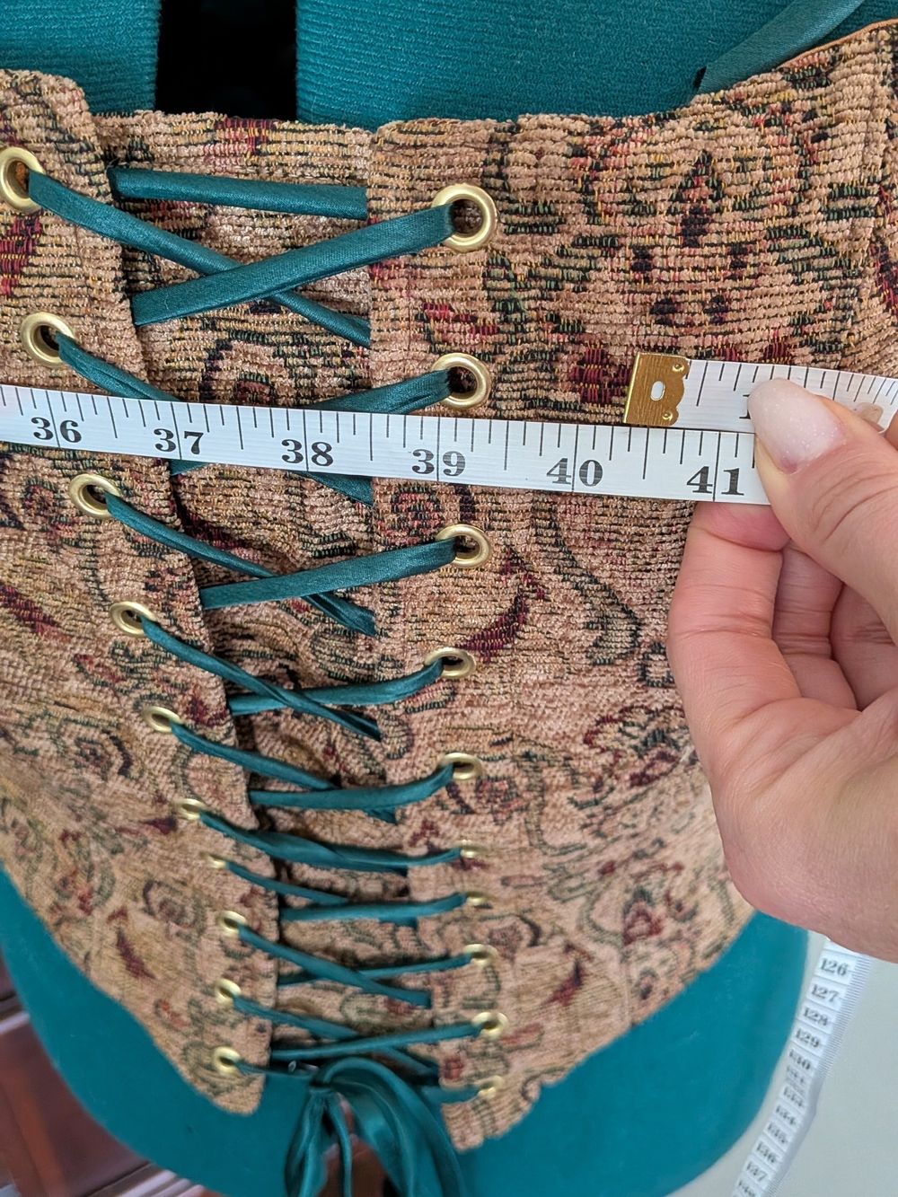 Renfaire Inspired Corset/Boned Bodice - Picture 5 of 6